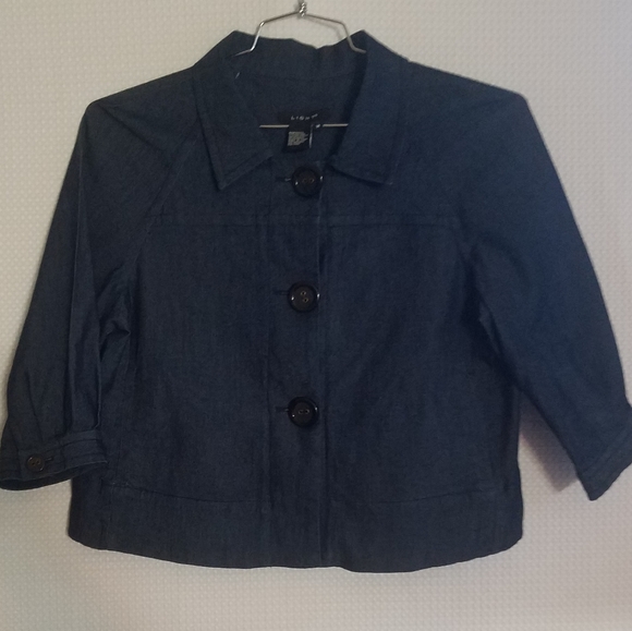 Light Jean jacket - Picture 2 of 11